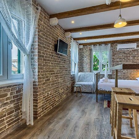 Charming Studio Apartment 斯普利特 外观 照片