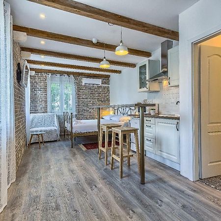 Charming Studio Apartment 斯普利特 外观 照片