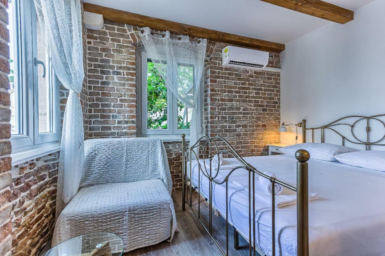 Charming Studio Apartment 斯普利特 外观 照片